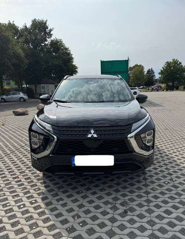 Imagine Mitsubishi Eclipse Cross 2.4 Plug-In Hybrid 4WD TOP