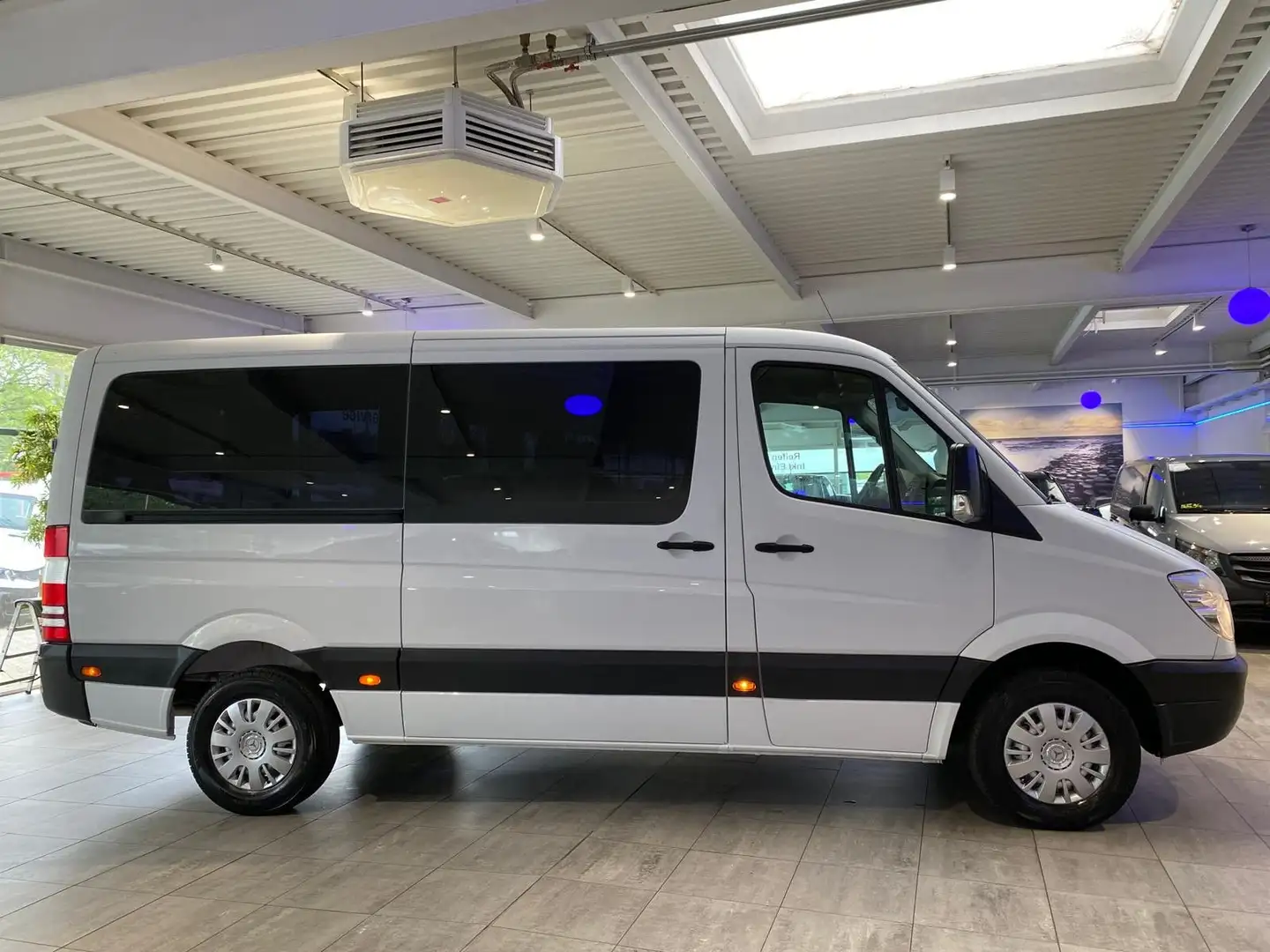 Mercedes-Benz Sprinter 311 CDI *8-Sitzer*Lang* Klima* Weiß - 2