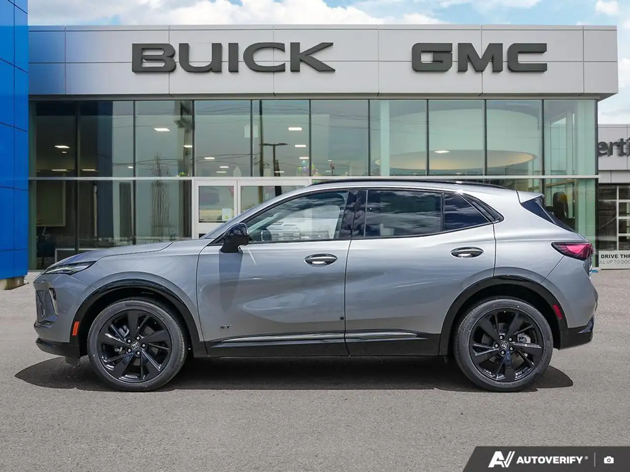 Buick Envision снимка Buick Envision
