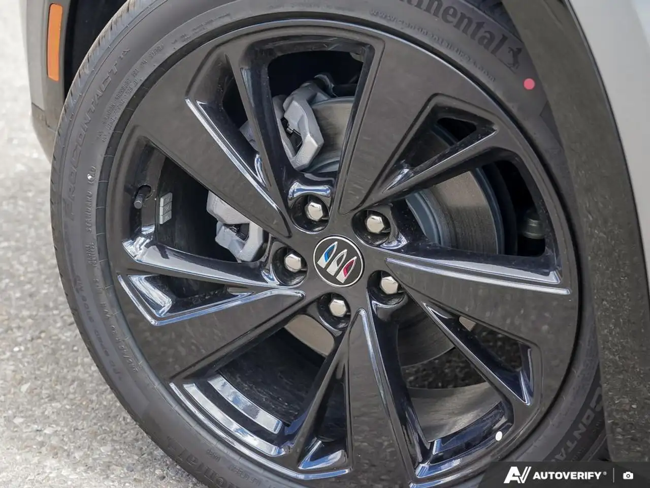 Buick Envision снимка Buick Envision