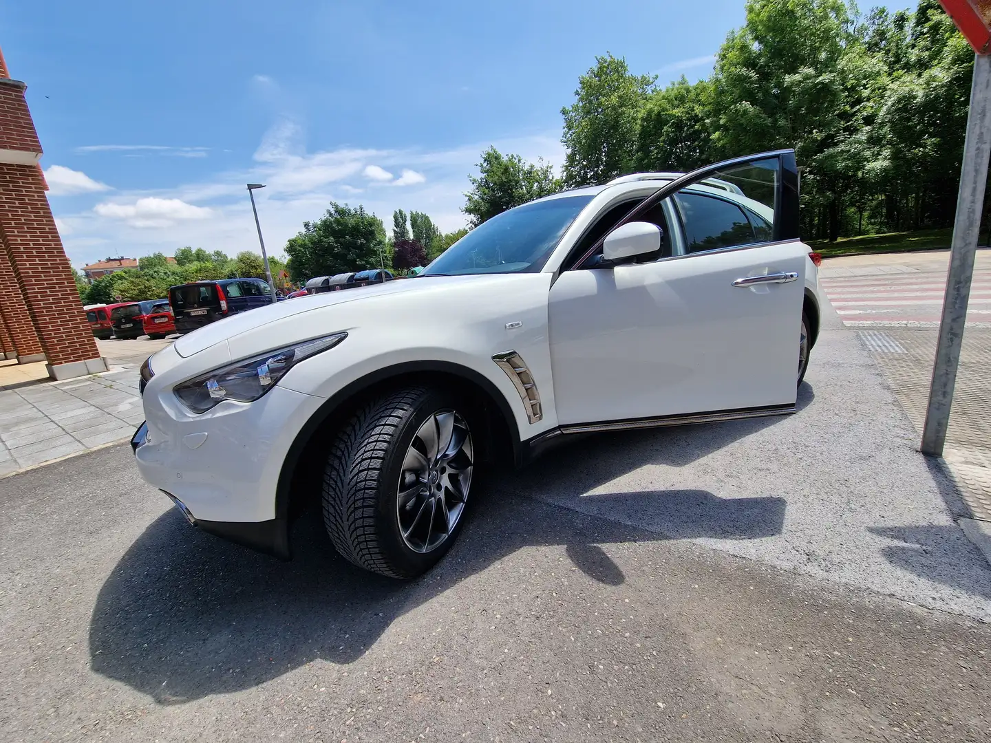 Infiniti FX FX 30d S Premium Aut. S Premium Alb - 2