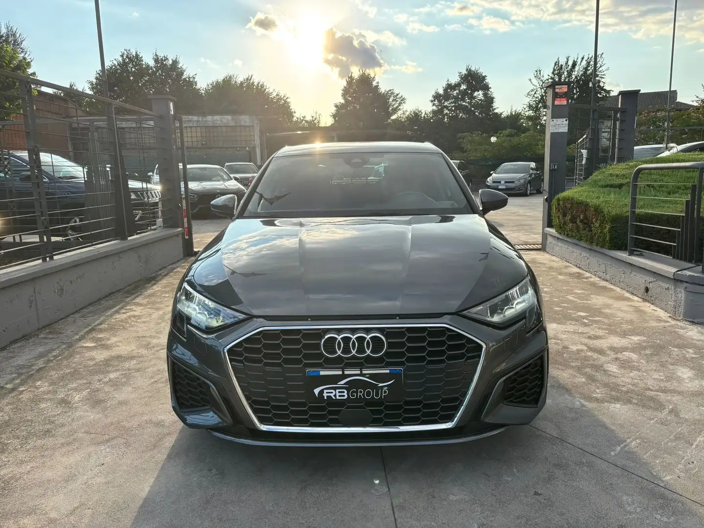 Audi A3 A3 2021 Sback 30 2.0 tdi S line edition s-tronic Grijs - 2