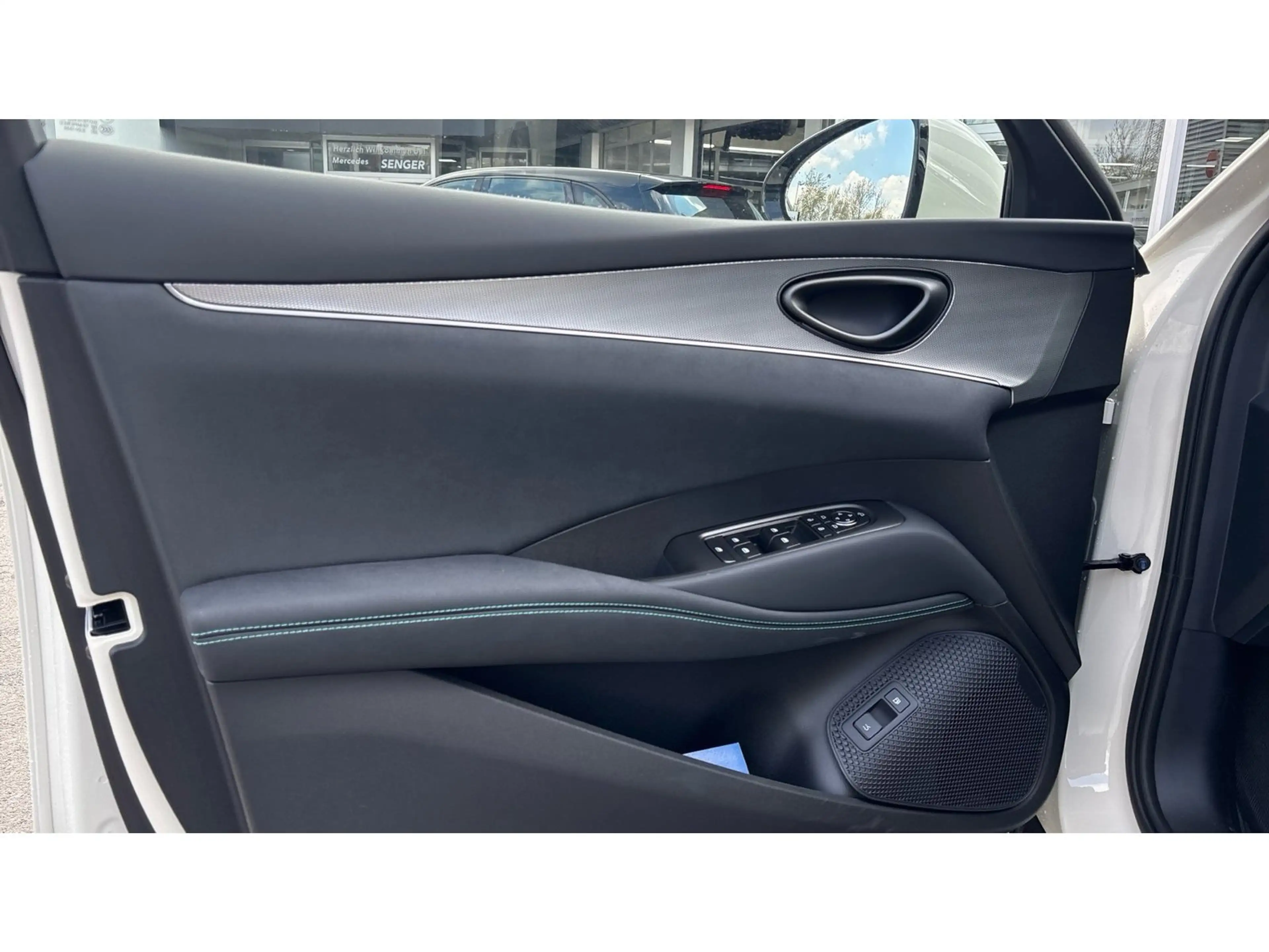 BYD Seal SEAL 6 DM-i Comfort Lite Panorama Head-Up 360°-K — photo 14