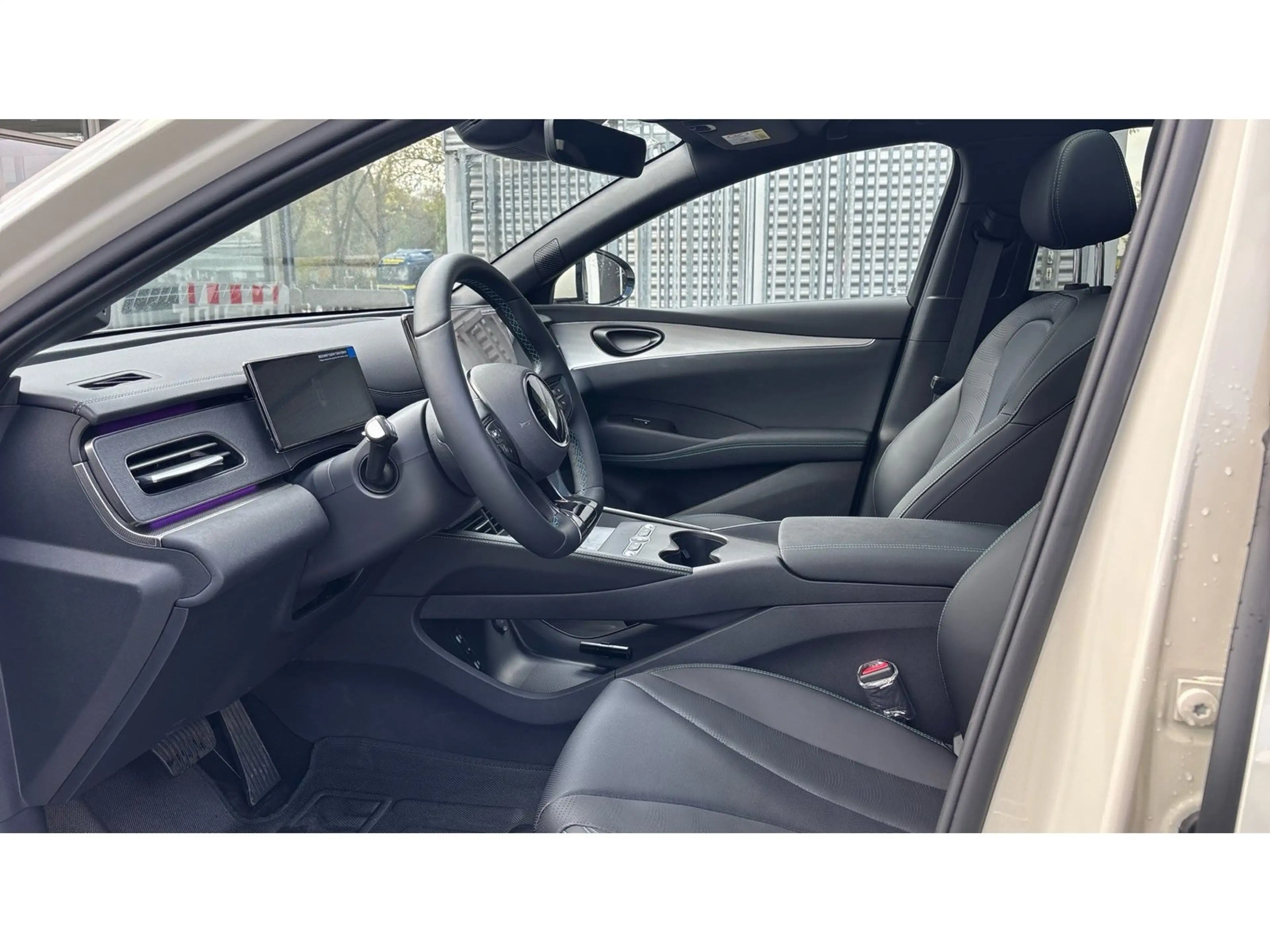 BYD Seal SEAL 6 DM-i Comfort Lite Panorama Head-Up 360°-K — photo 9