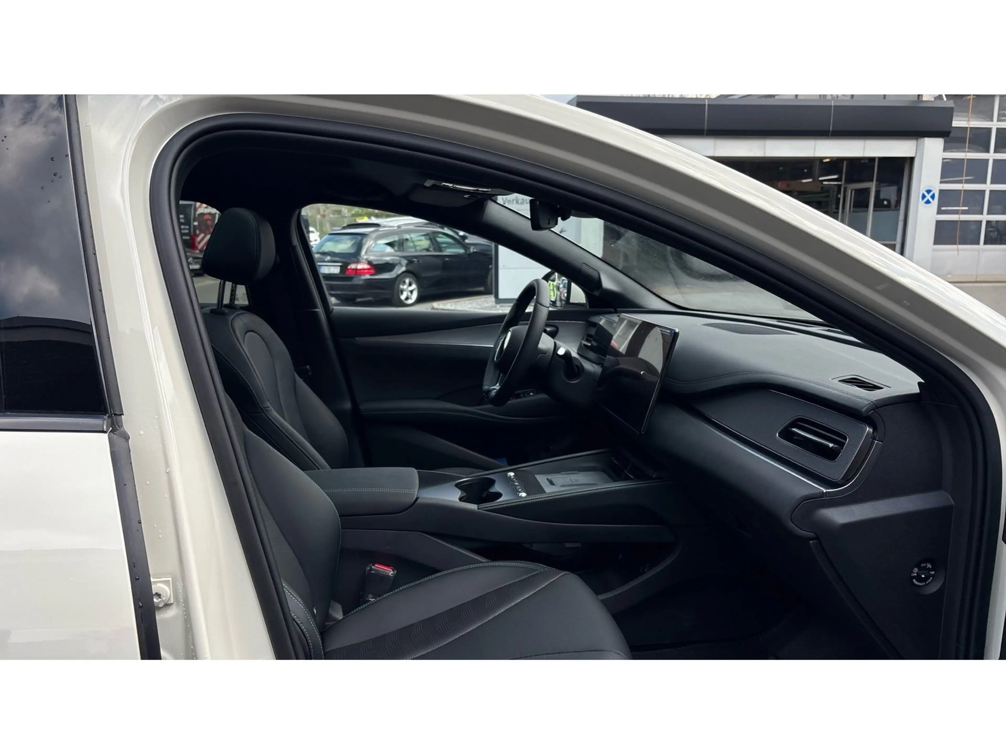 BYD Seal SEAL 6 DM-i Comfort Lite Panorama Head-Up 360°-K — photo 12