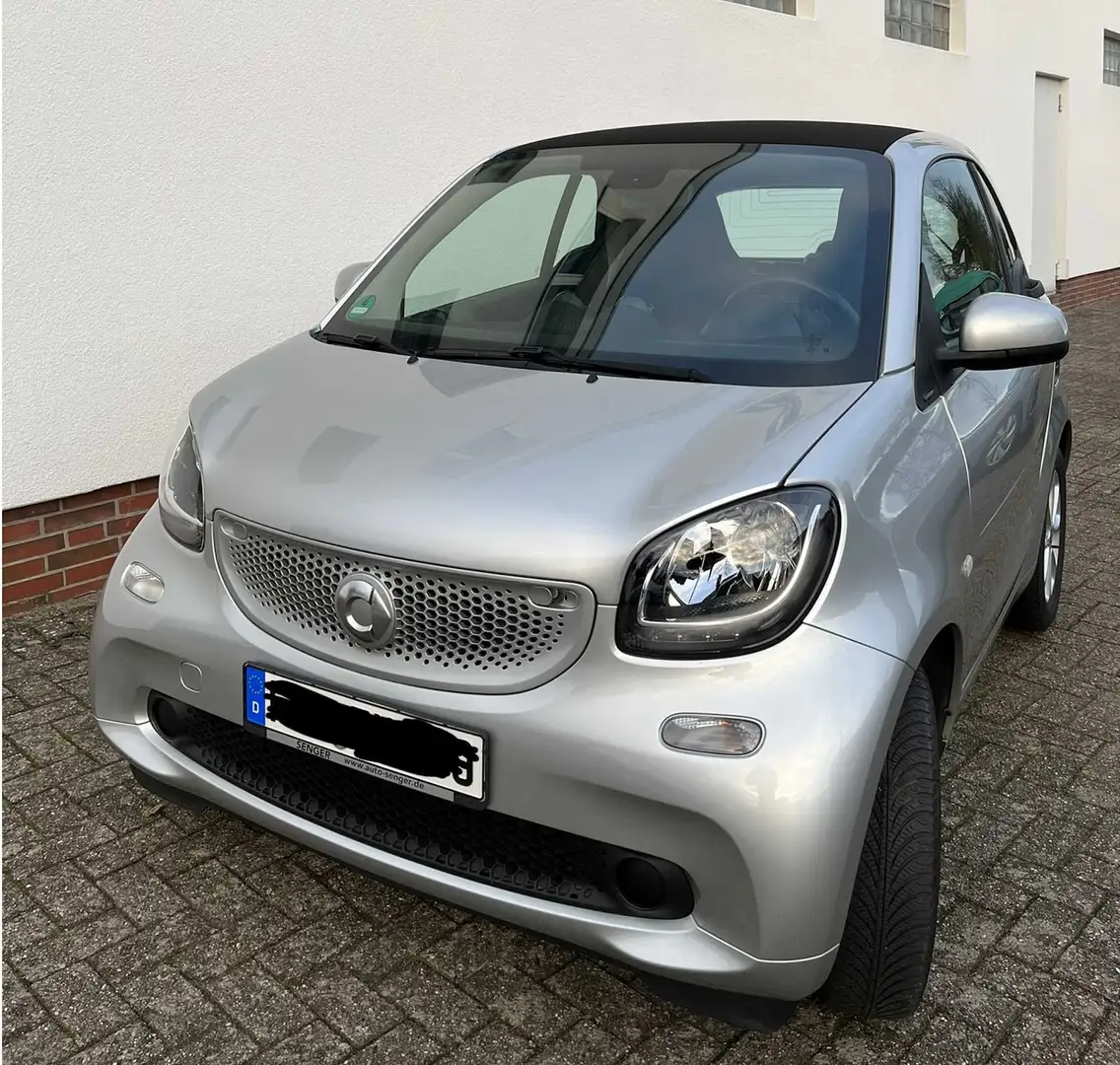 smart forTwo coupe twinamic Passion, Cool & Audio, Komfort Silber - 2