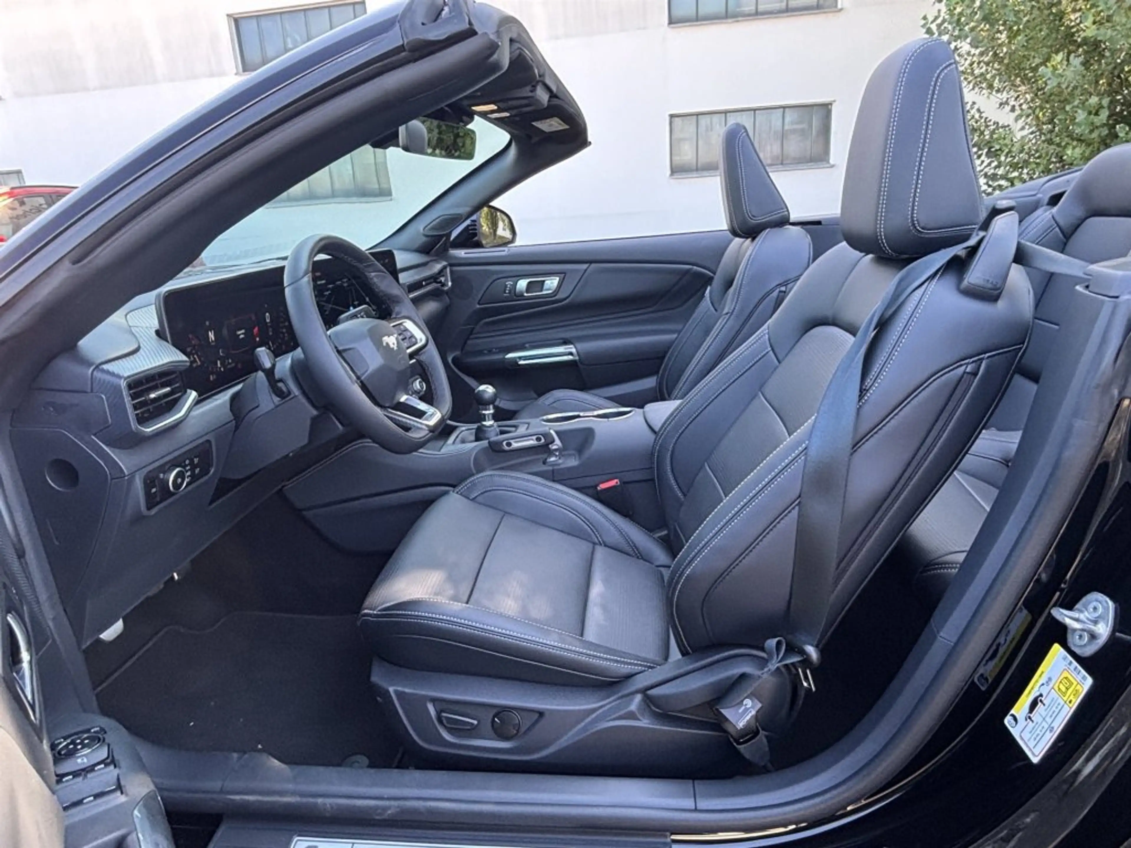 Ford Mustang Convertible GT 5.0l V8 446PS 6-Gang manuell — photo 12