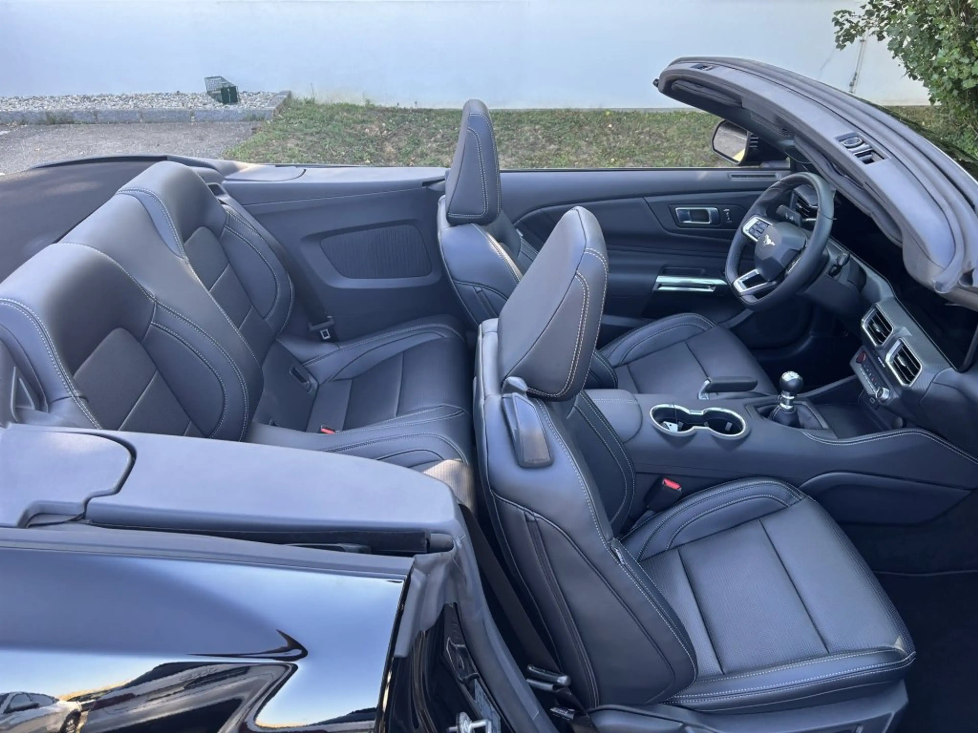 Ford Mustang Convertible GT 5.0l V8 446PS 6-Gang manuell — photo 8