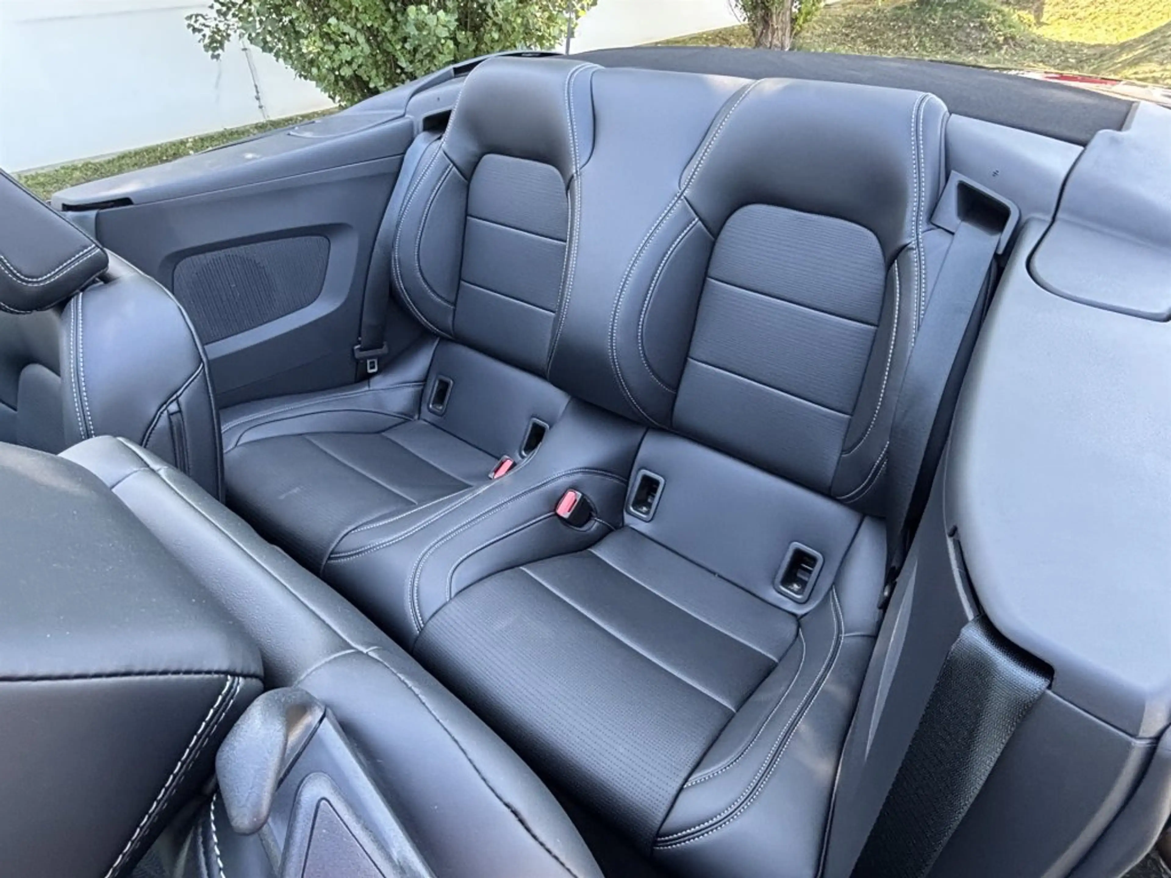 Ford Mustang Convertible GT 5.0l V8 446PS 6-Gang manuell — photo 9