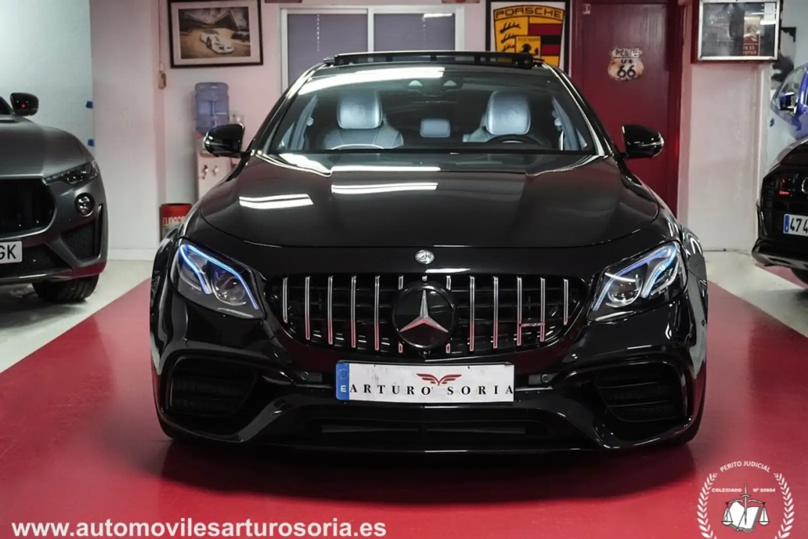 Mercedes-Benz E 63 AMG S 4Matic+ 9G-Tronic Negro - 2