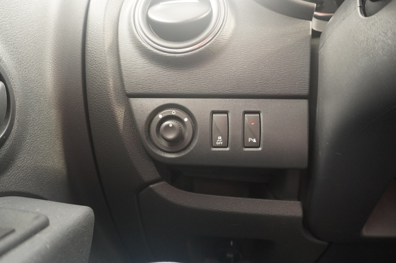 Dacia Lodgy Stepway 1.6 SCe Klima Navi SHZ PDC 7-Sitzer — photo 12