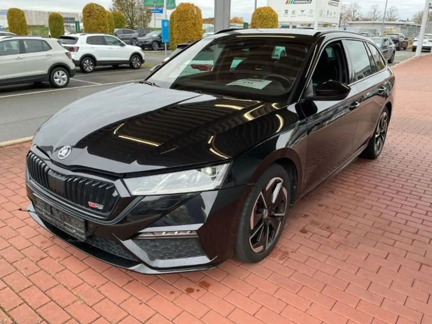 Skoda Octavia Combi 2.0 TSI DSG RS MATRIX NAVI LM18 Schwarz - 2