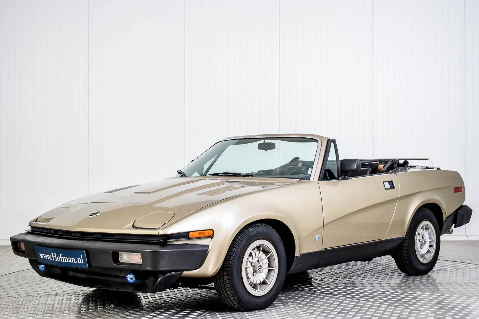 Triumph TR8 Convertible Beżowy - 1