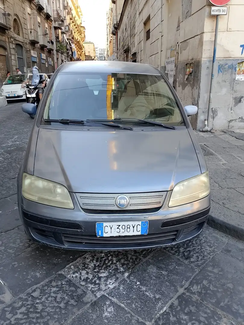 Fiat Idea 1.3 mjt 16v Gri - 1