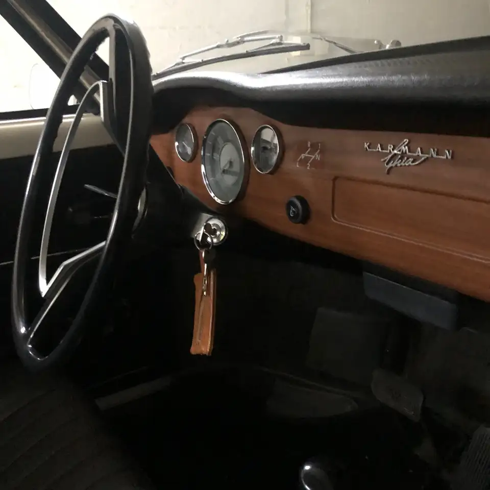 Volkswagen Karmann Ghia Coupe Automatik, foto 6