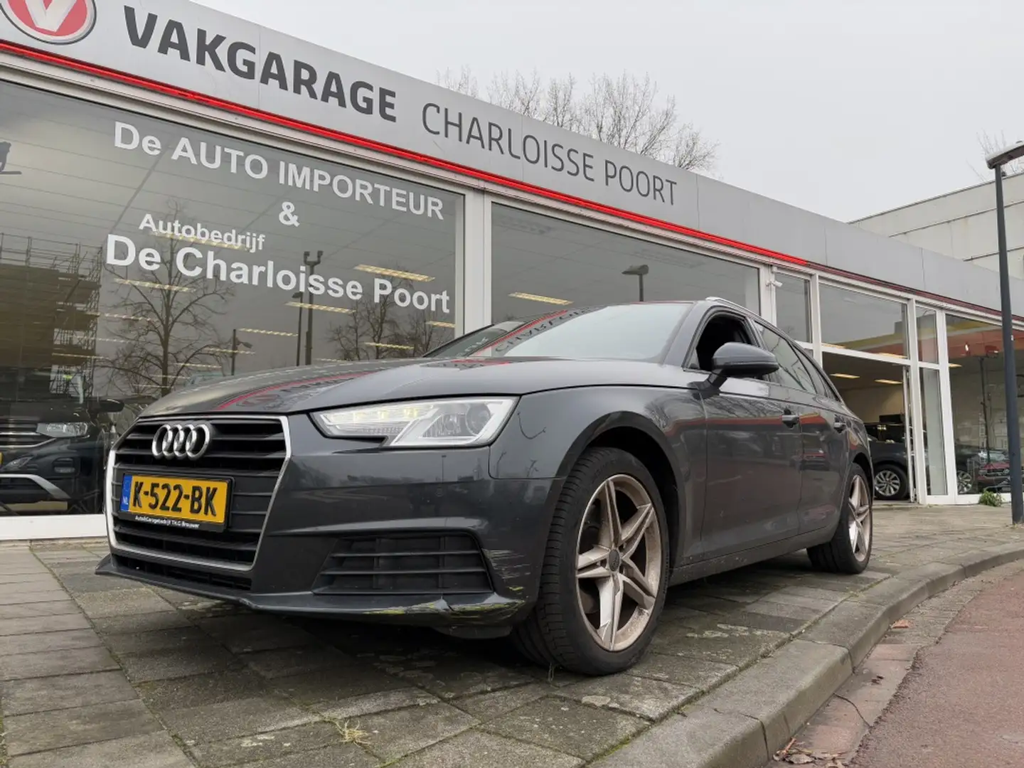 Audi A4 Avant 1.4 TFSI Design Szürke - 1