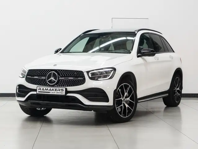 Mercedes-Benz GLC 220 d 4M AMG Night 20" PANORAMA Massage Leder 360°cam