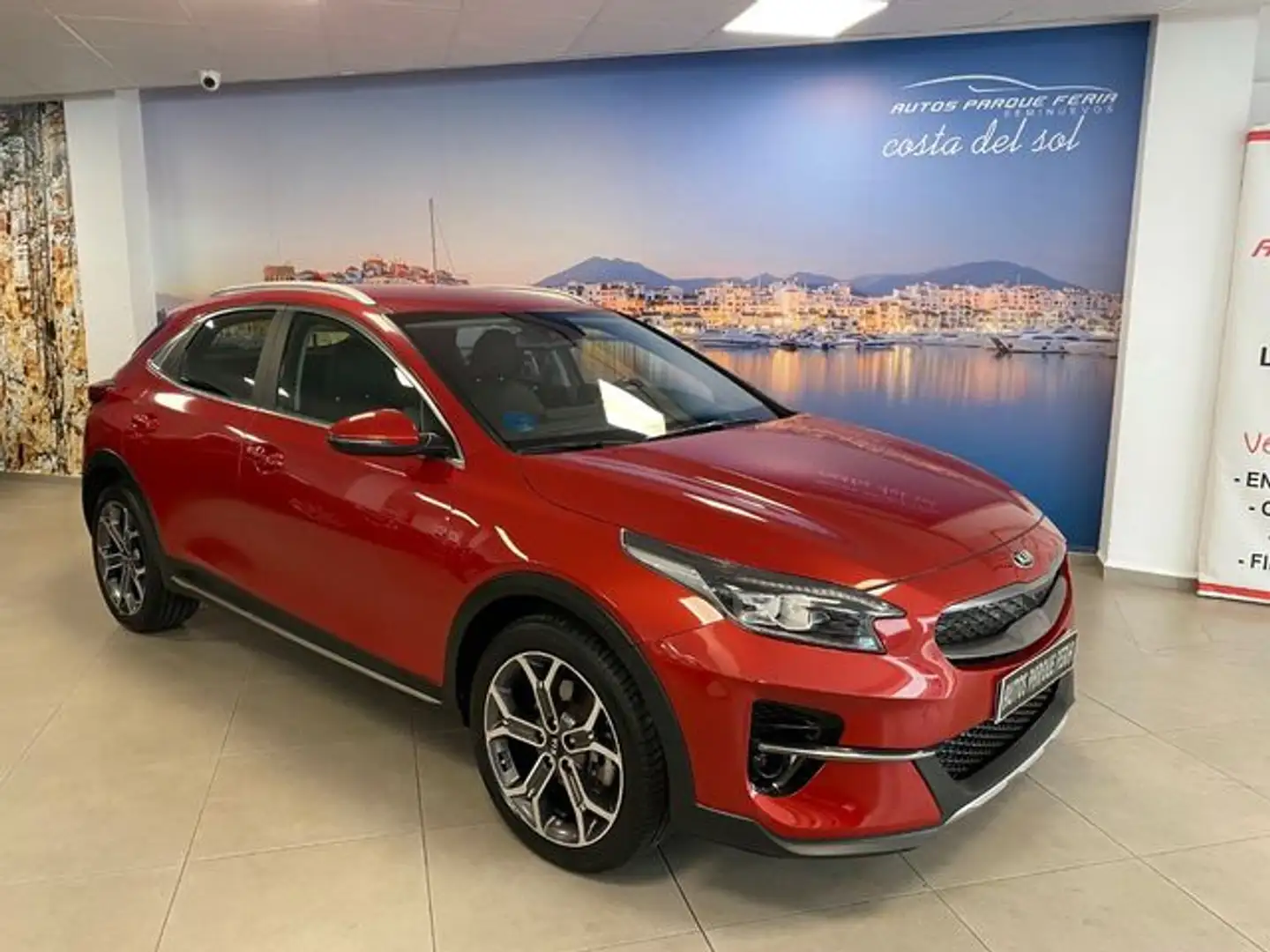 Kia XCeed 1.6 PHEV eTech Aut. Rojo - 1