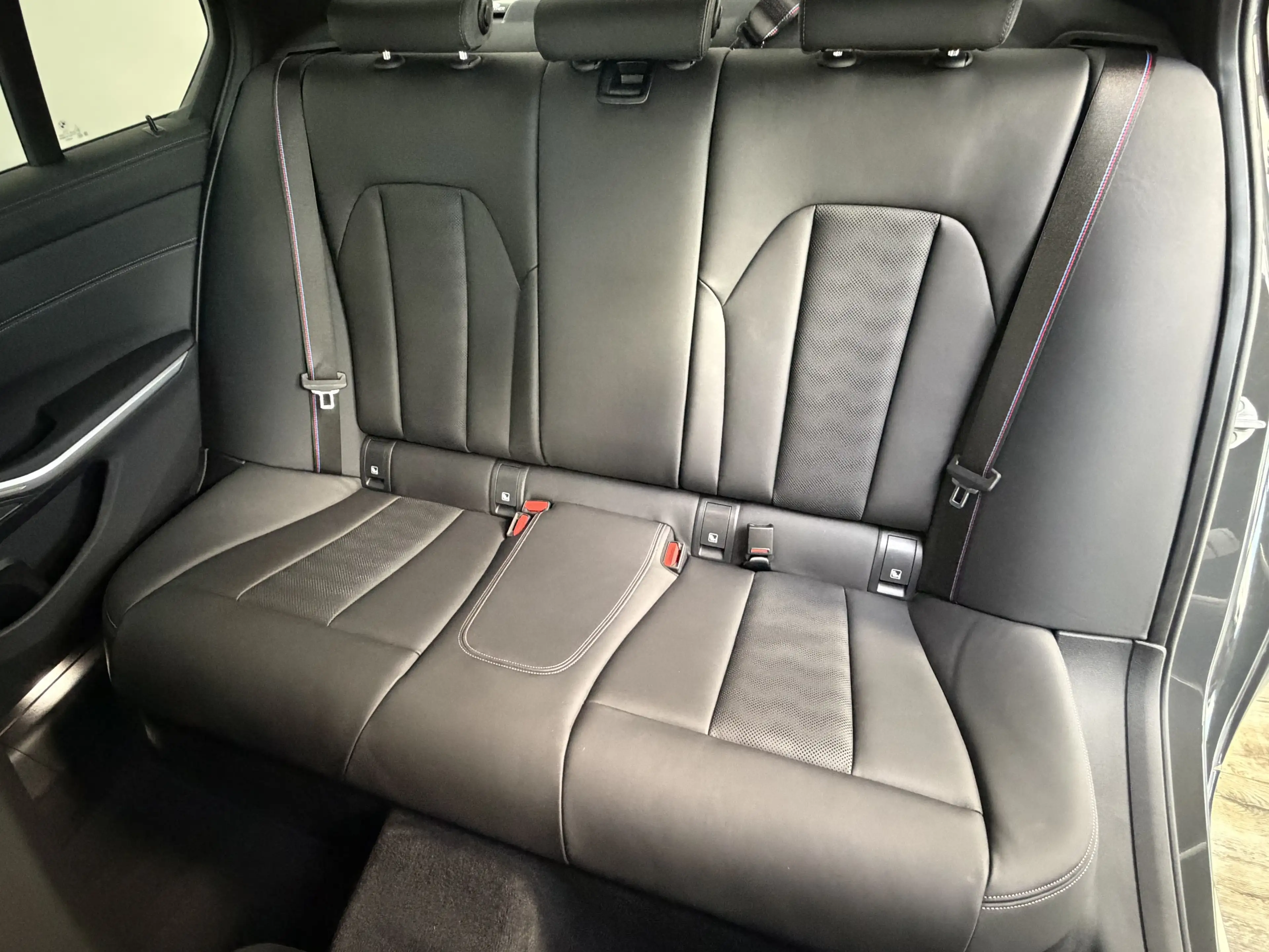 BMW M3 xDrive Competition Sitzlüft. ACC 360° Carbon — photo 17