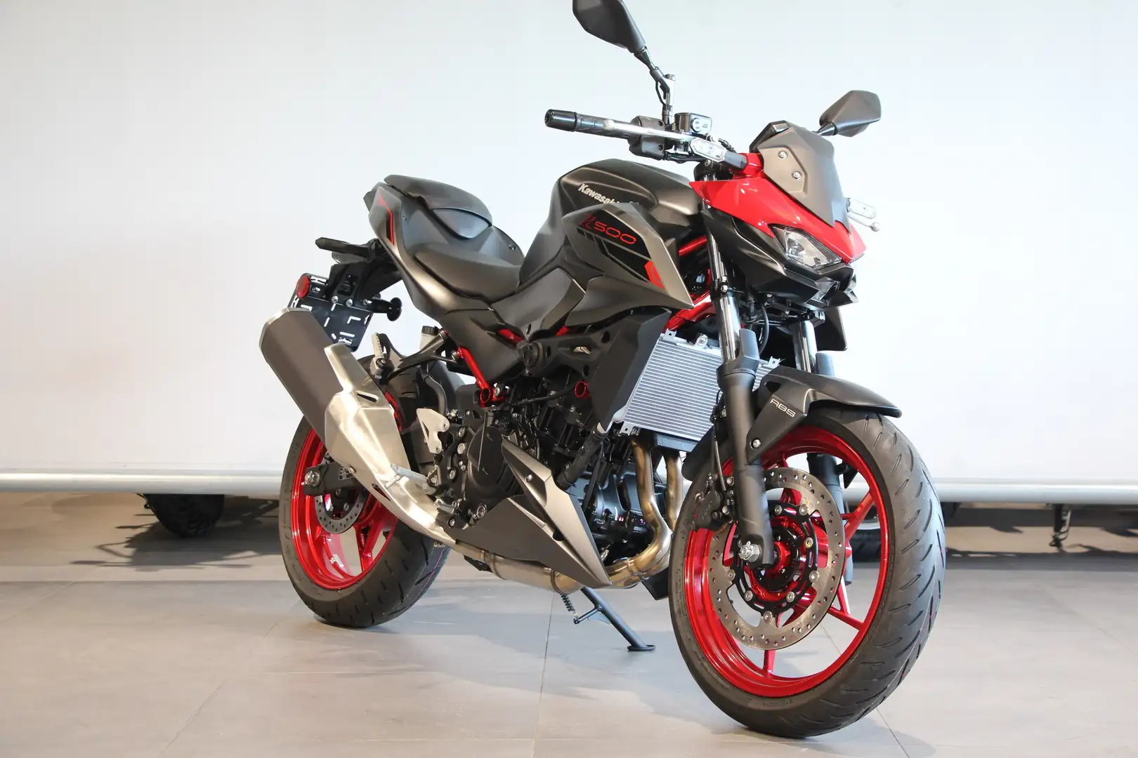 Kawasaki Z 500 SE Black - 2