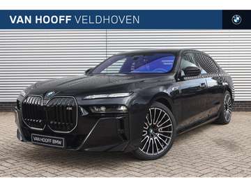 7 Serie M760e xDrive High Executive Automaat / Pan