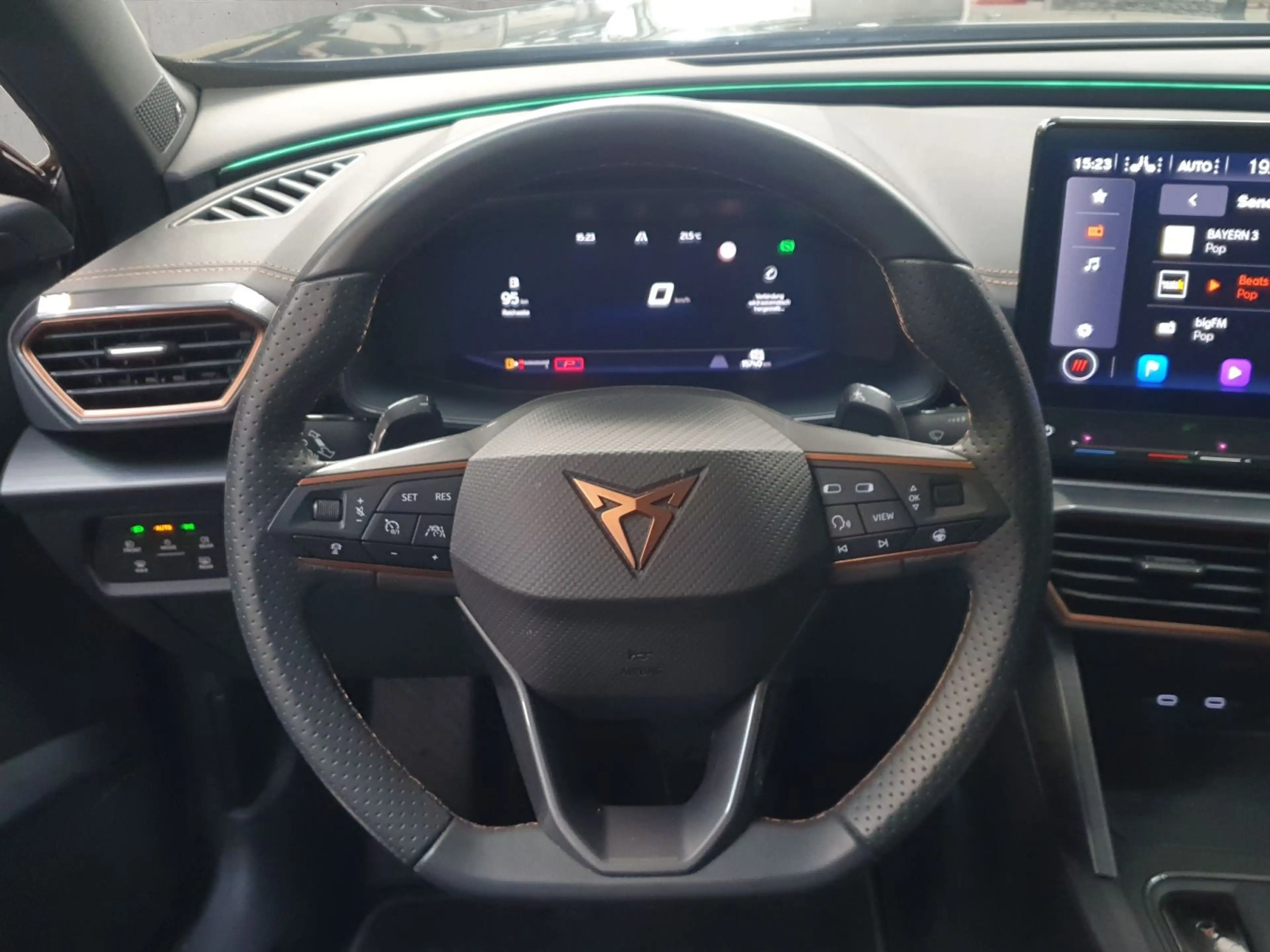 CUPRA Formentor 1.5 TSI Panoramadach Anhängerkupplung — photo 10
