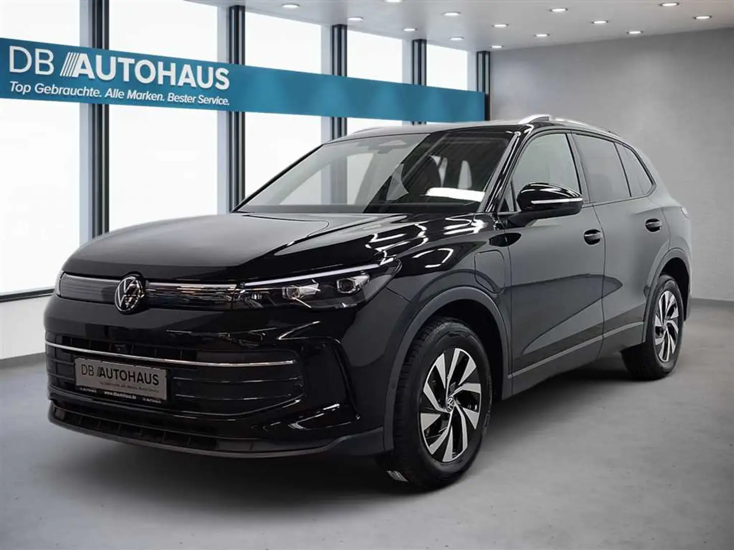 Volkswagen Tiguan Life 1.5 eHybrid DSG Schwarz - 1