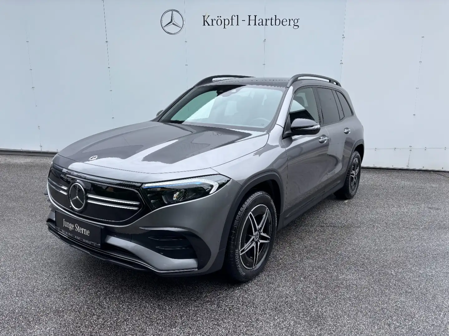 Mercedes-Benz EQB 300 4MATIC Österreich-Edition AMG Night FAP Gris - 1