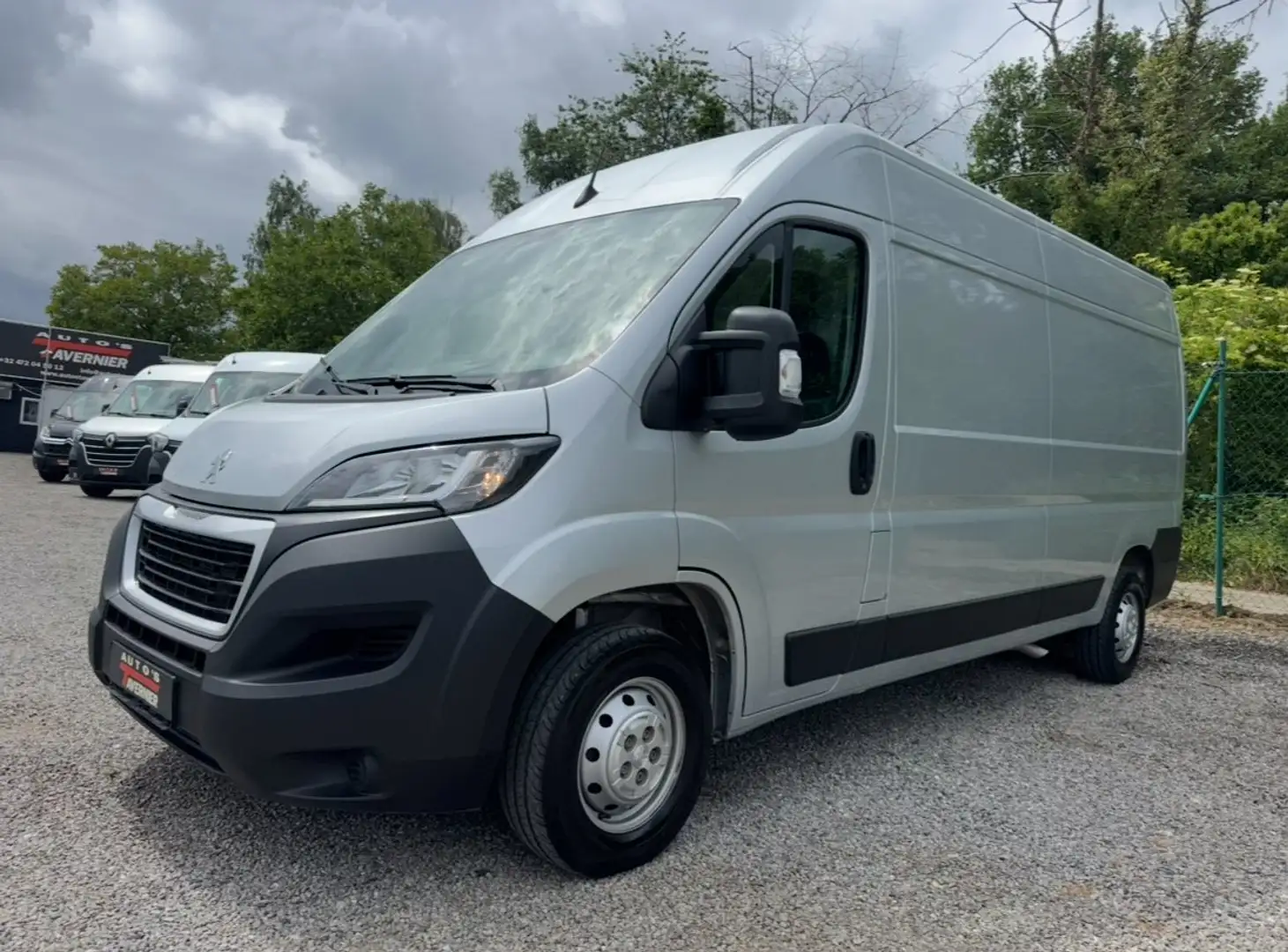 Peugeot Boxer 2.2//L3 H2//140 PK//Carplay//Camera//€22490 Ex Srebrny - 1