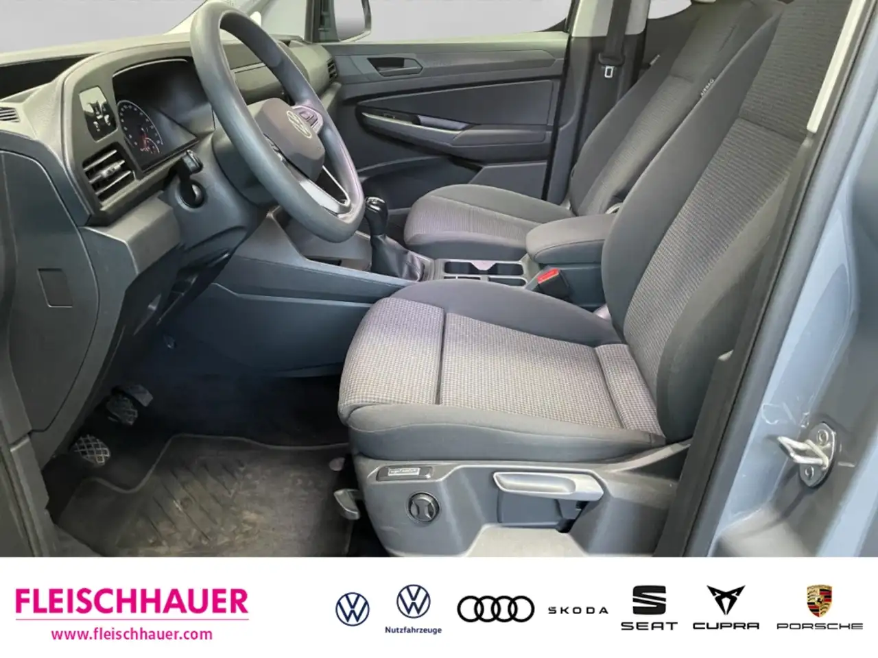 Volkswagen Caddy 1.5 TSI LED DAB PDCv+h Klima Temp Lichtsensor BT 11