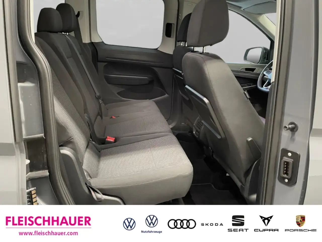 Volkswagen Caddy 1.5 TSI LED DAB PDCv+h Klima Temp Lichtsensor BT 9