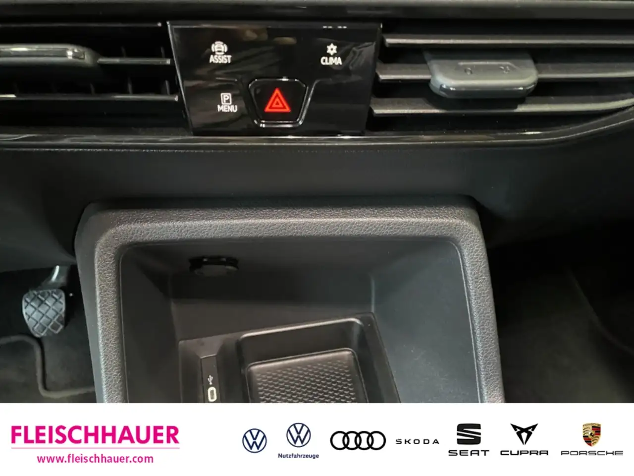 Volkswagen Caddy 1.5 TSI LED DAB PDCv+h Klima Temp Lichtsensor BT 13