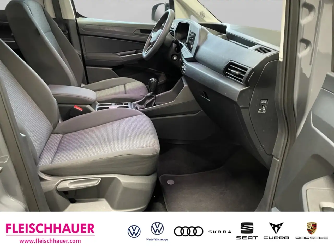 Volkswagen Caddy 1.5 TSI LED DAB PDCv+h Klima Temp Lichtsensor BT 8