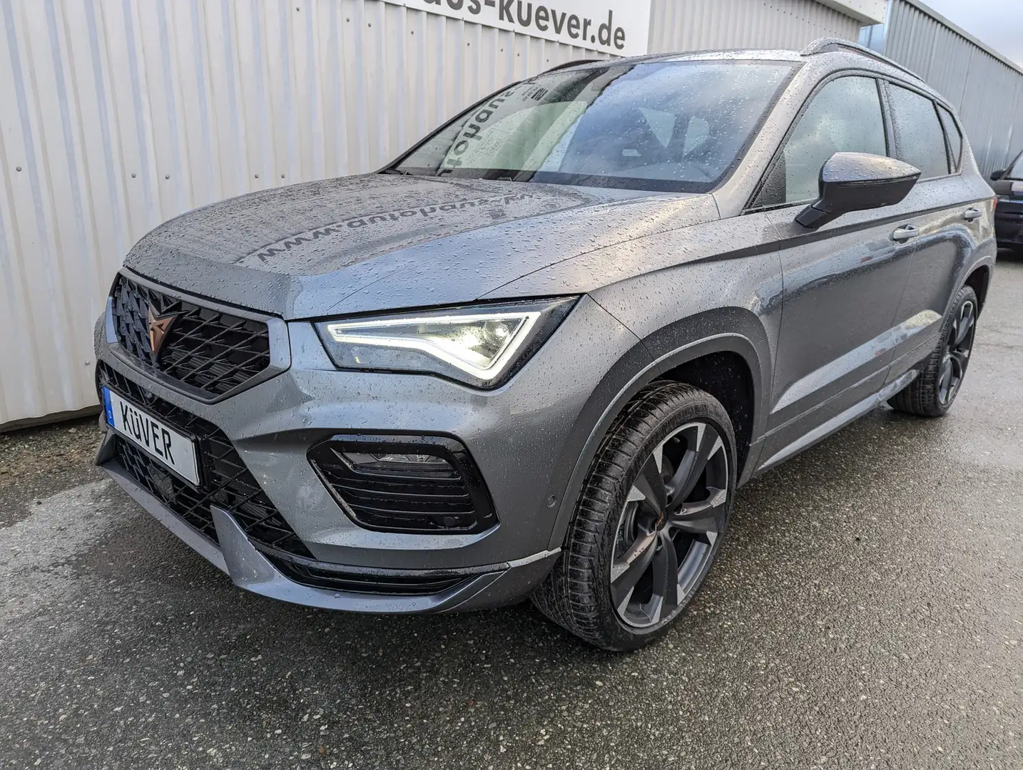 CUPRA Ateca 1,5 TSI DSG Navi+Pano+ACC+AHK+19´´ Gris - 1