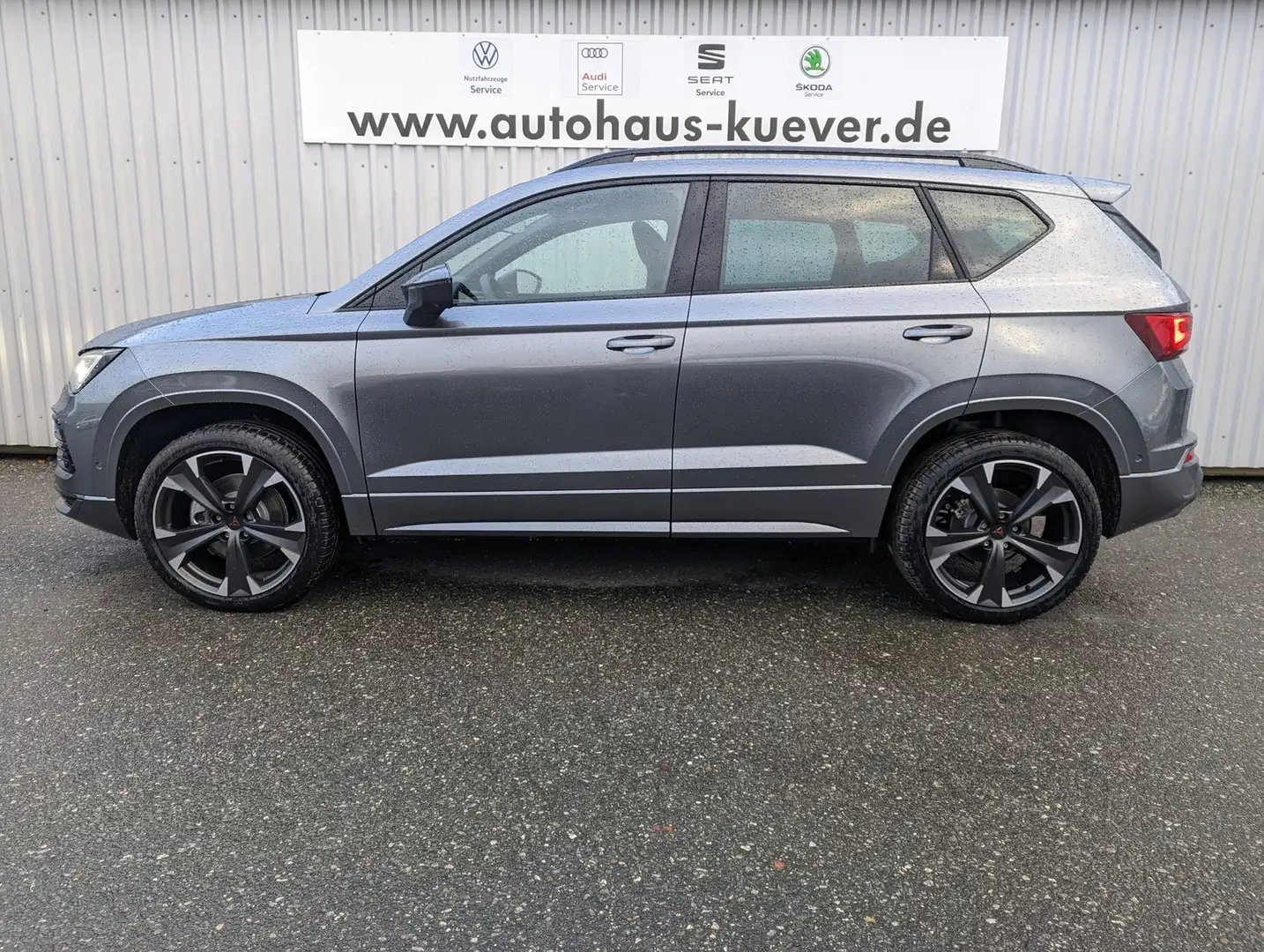 CUPRA Ateca 1,5 TSI DSG Navi+Pano+ACC+AHK+19´´ Grau - 2