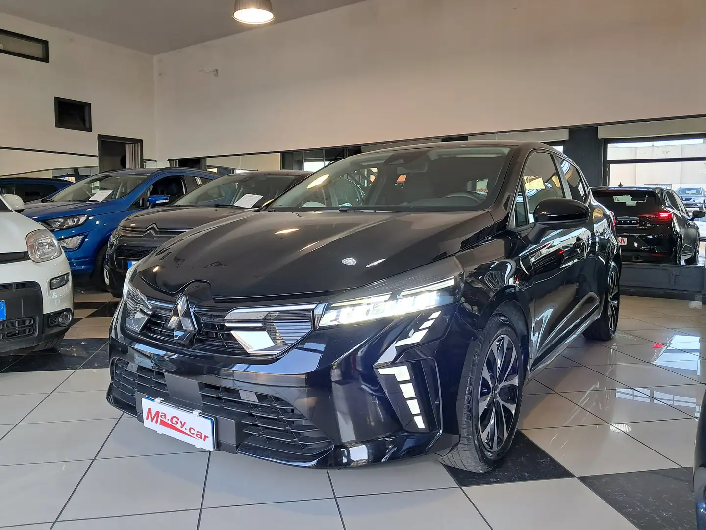 Mitsubishi Colt 1.0 turbo 91 cv Invite Zwart - 1