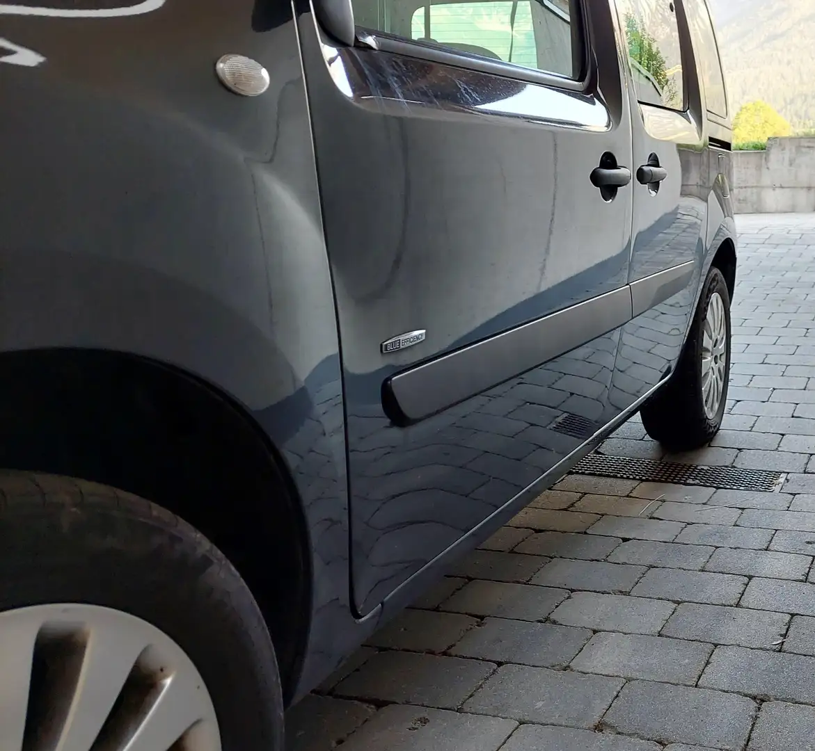 Mercedes-Benz Citan 108 CDI Grau - 2