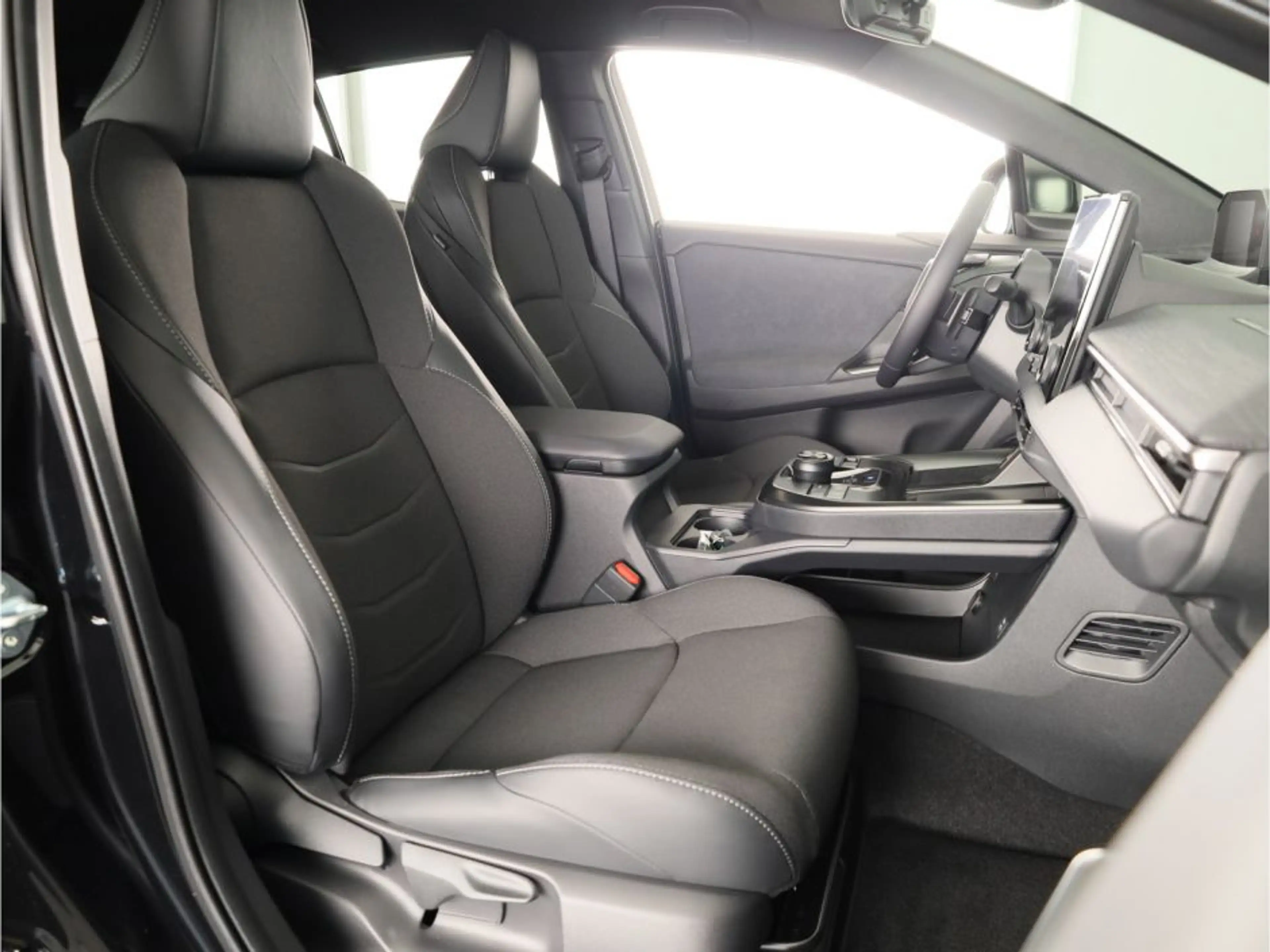 Toyota C-HR+ First Edition 77 kWh — photo 9