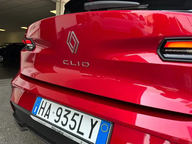 Renault Clio view 20