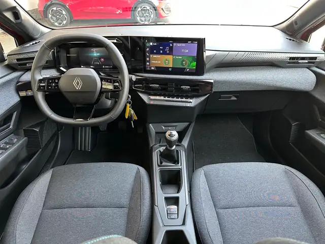 Renault Clio view 12
