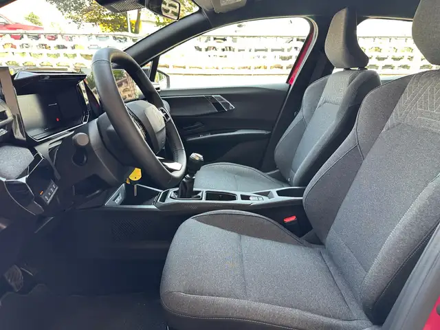 Renault Clio view 11