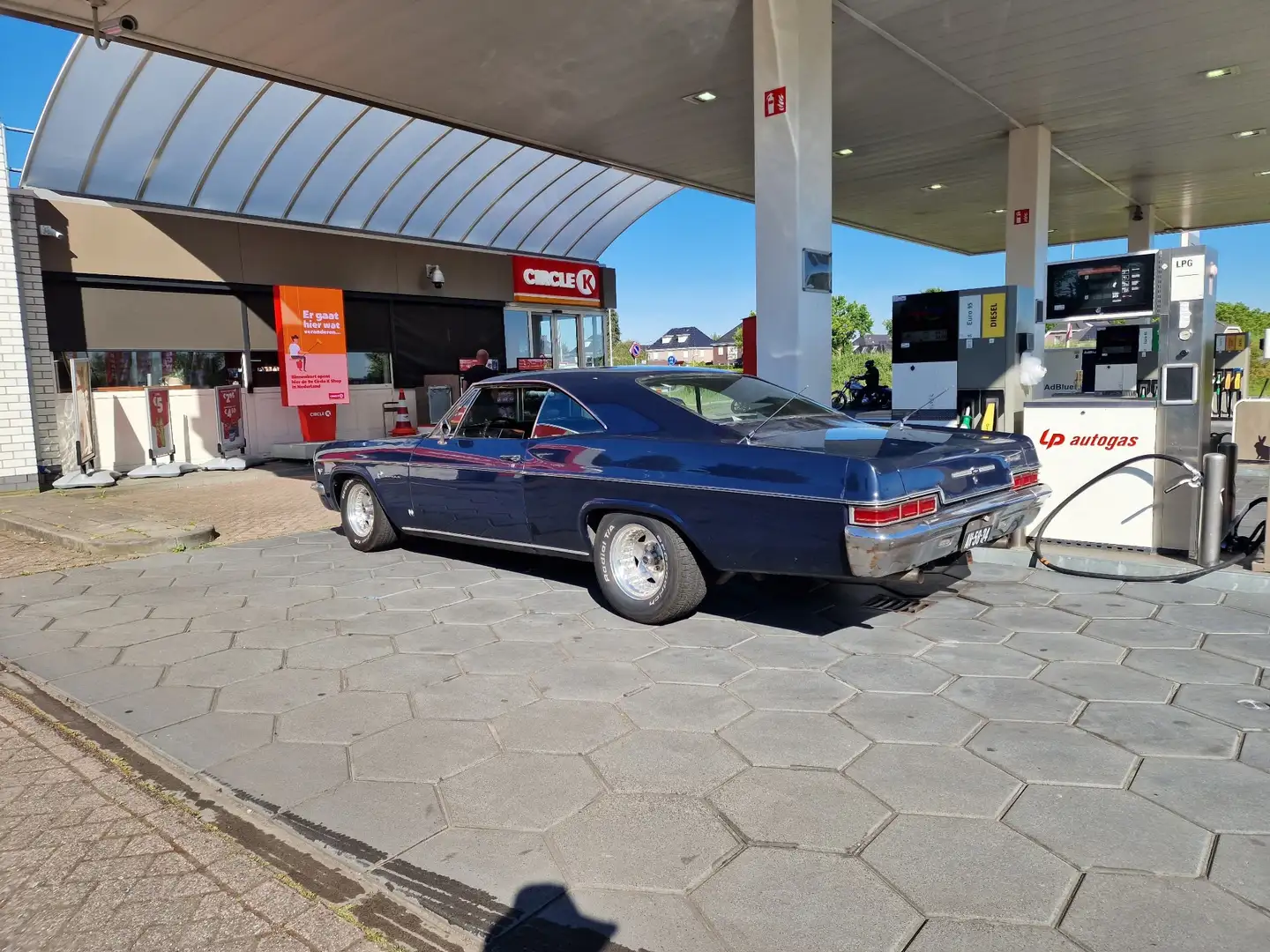 Chevrolet Impala fastback Blau - 2
