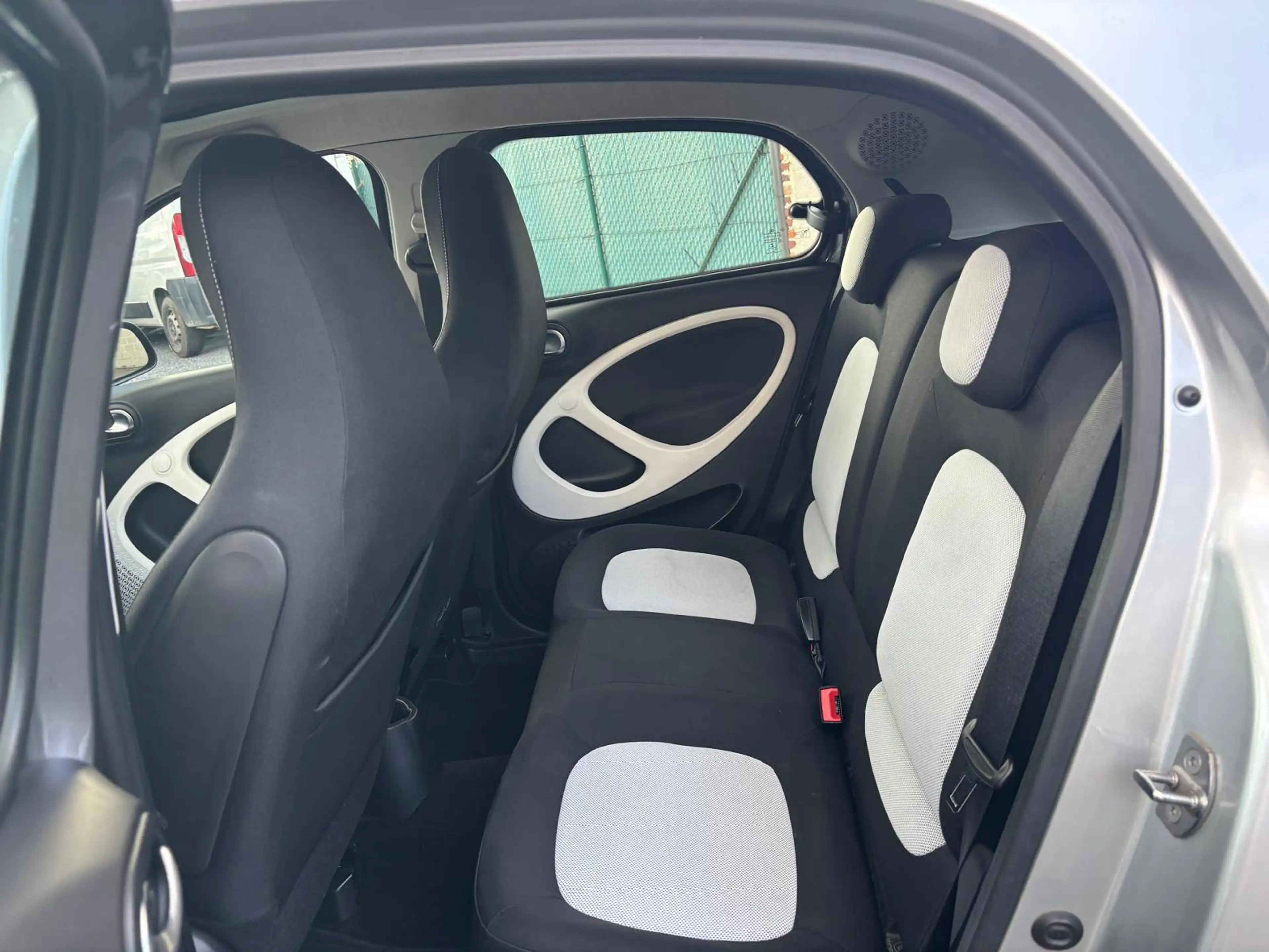 smart forFour 1.0i Passion*PANO BLUETH PARKSENSOR CRUISE — photo 8