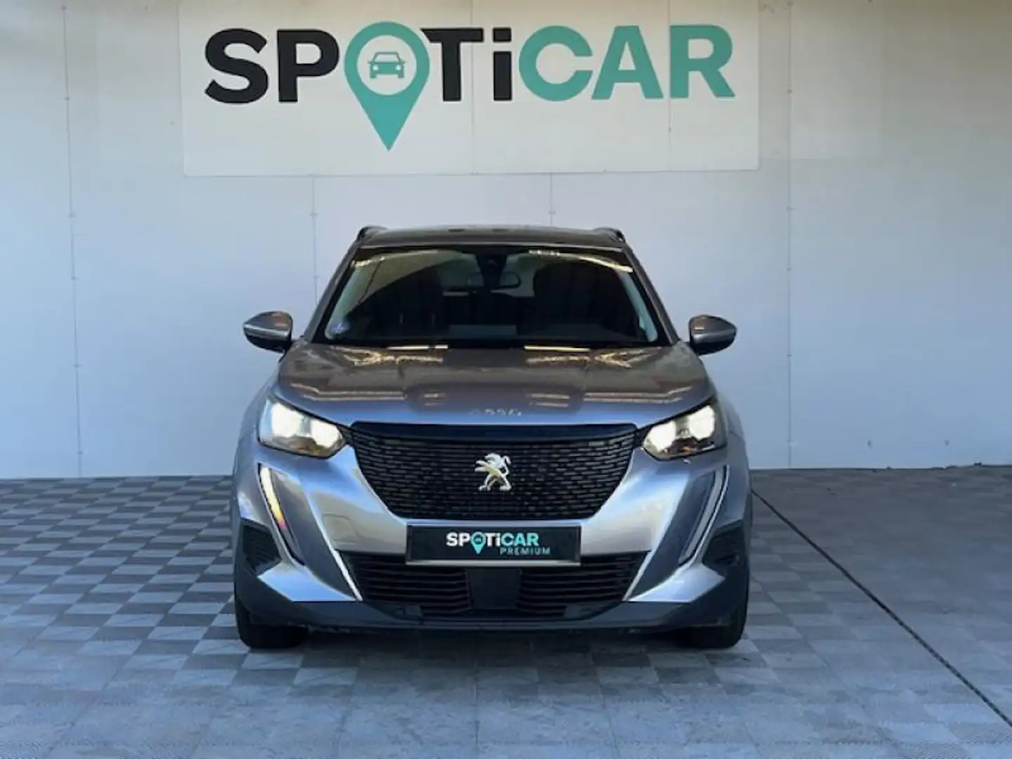 Peugeot e-2008 1.2 PureTech 100ch S\u0026S Style Noir - 2