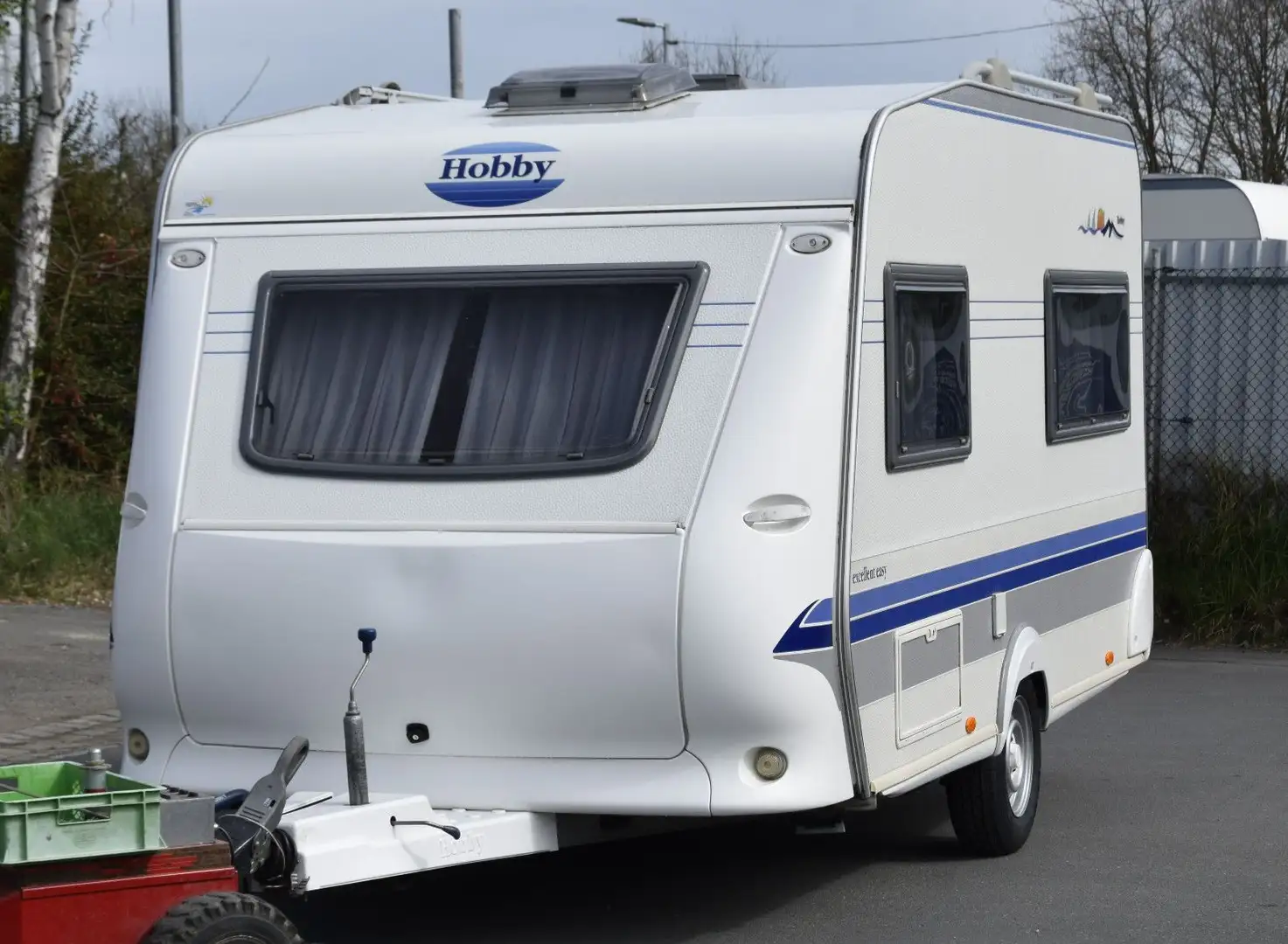 Hobby Excellent 400 SF mit Vorzelt - 2