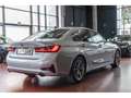 BMW 318 318d Plateado - thumbnail 3
