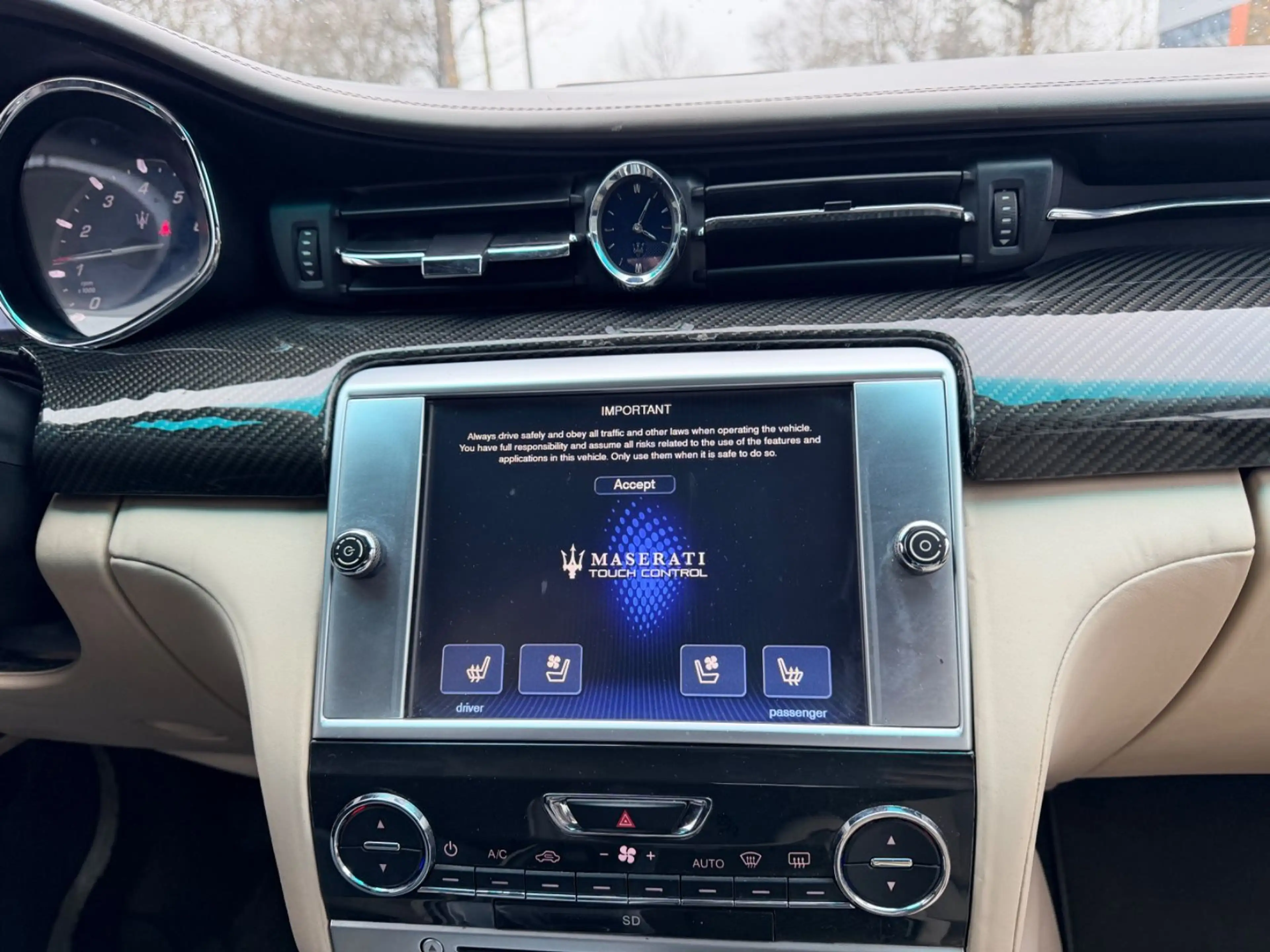 Maserati Quattroporte S TÜV NEU — photo 10