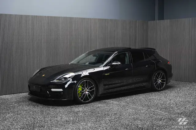 2022 Porsche Panamera in Black for sale