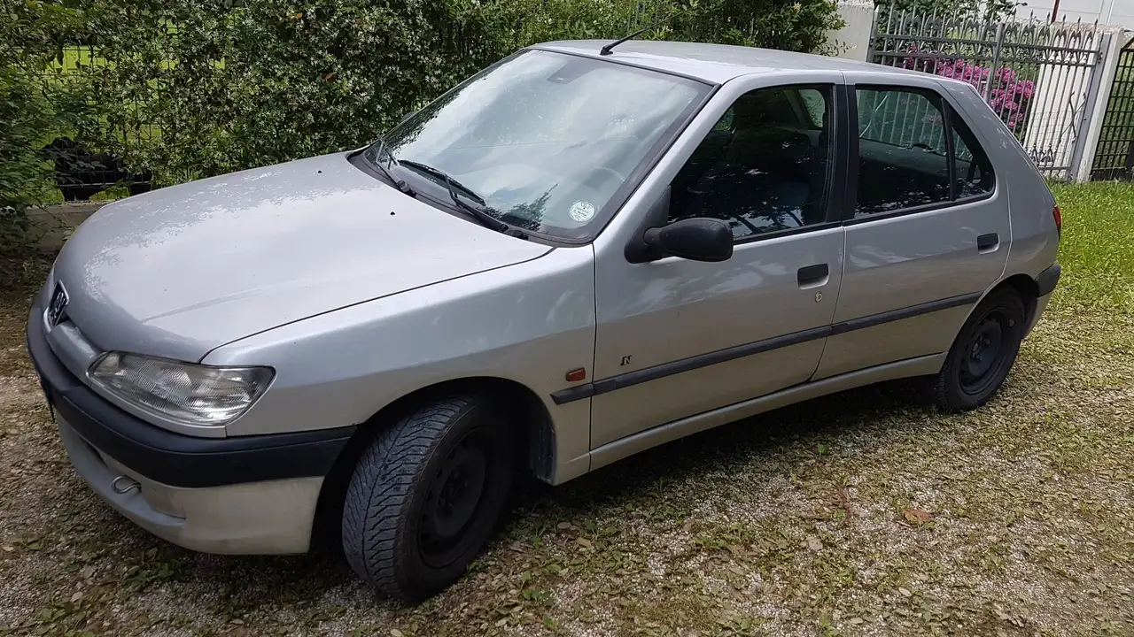 Peugeot 306 1997 5p 1.4 XR, foto 2