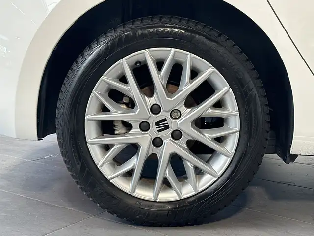 Seat Ibiza view 3